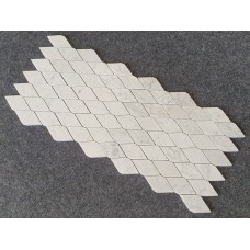 MOZAIKA BIANCO CARRARA LONG HEXAGON  34 X 29,5 DOSTĘPNA NA ZAMÓWIENIE